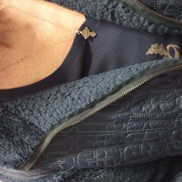 UGG Navy Jacket - Picture 2 of 12